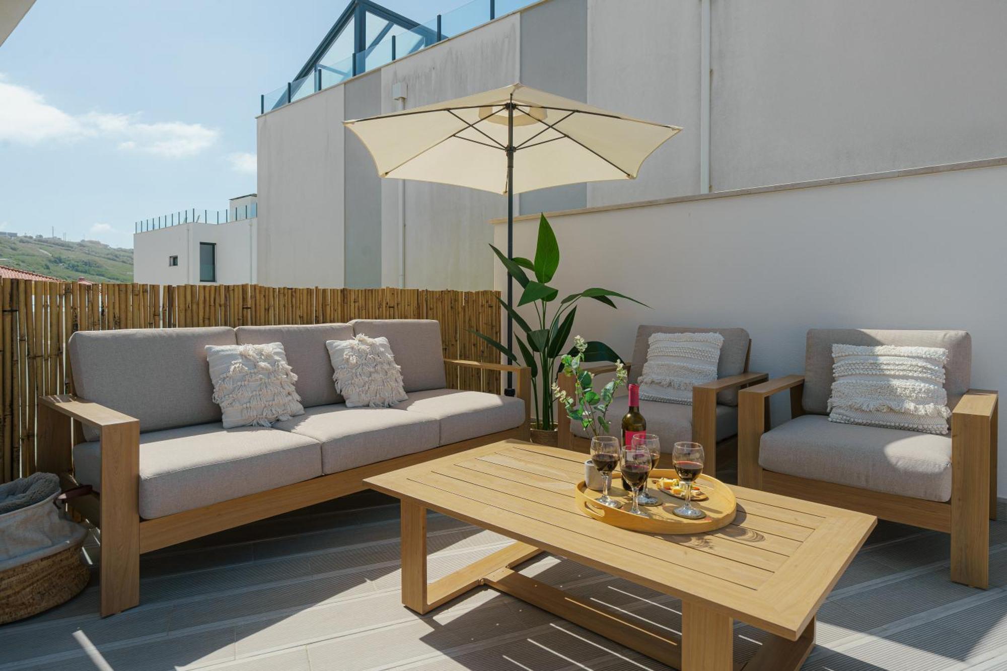 לוריניה Beach Villa With Ocean View מראה חיצוני תמונה